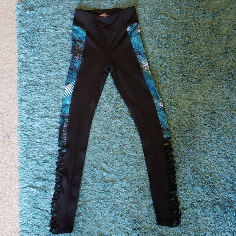 XS Adore Me Lattice Bottom Leggings Workout Gear